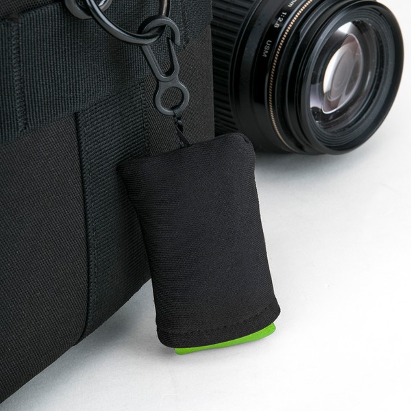 Neptune Pack It Tech Cleaning Cloth 1