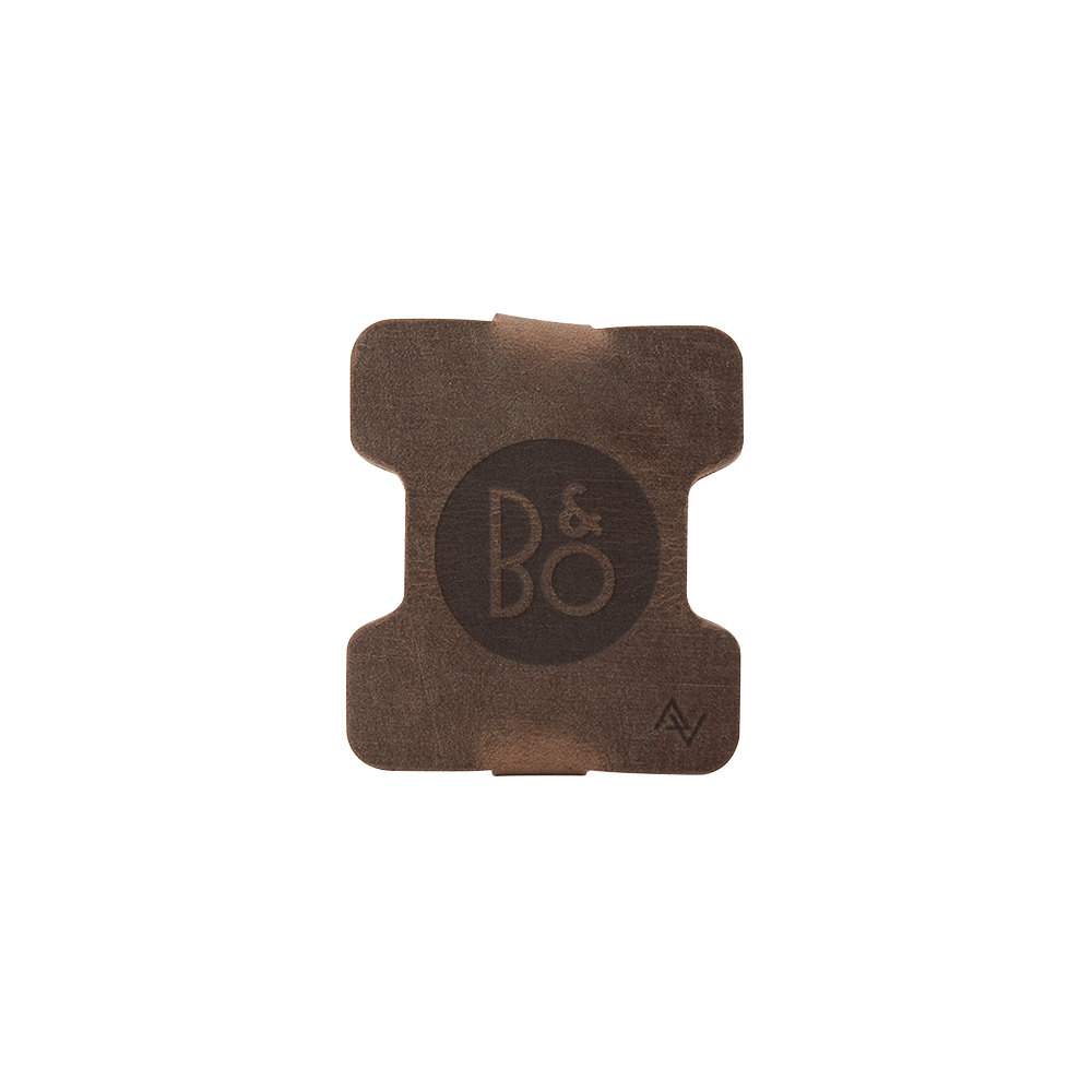 Gilder Leather Earbud Wrap 1