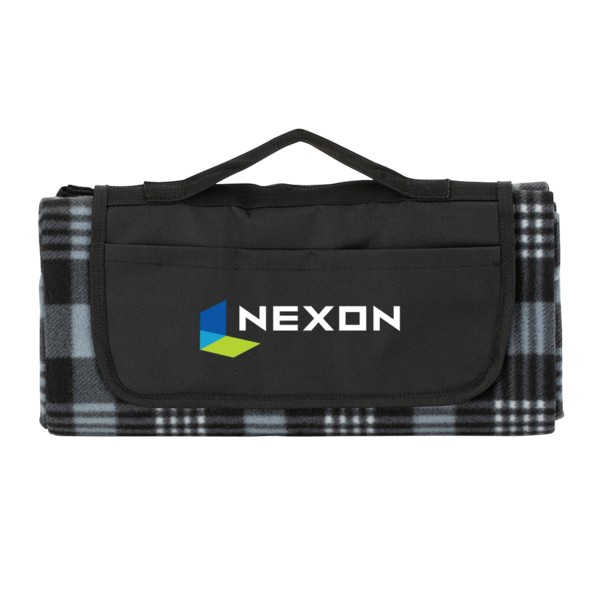 Plaid Picnic Blanket 1