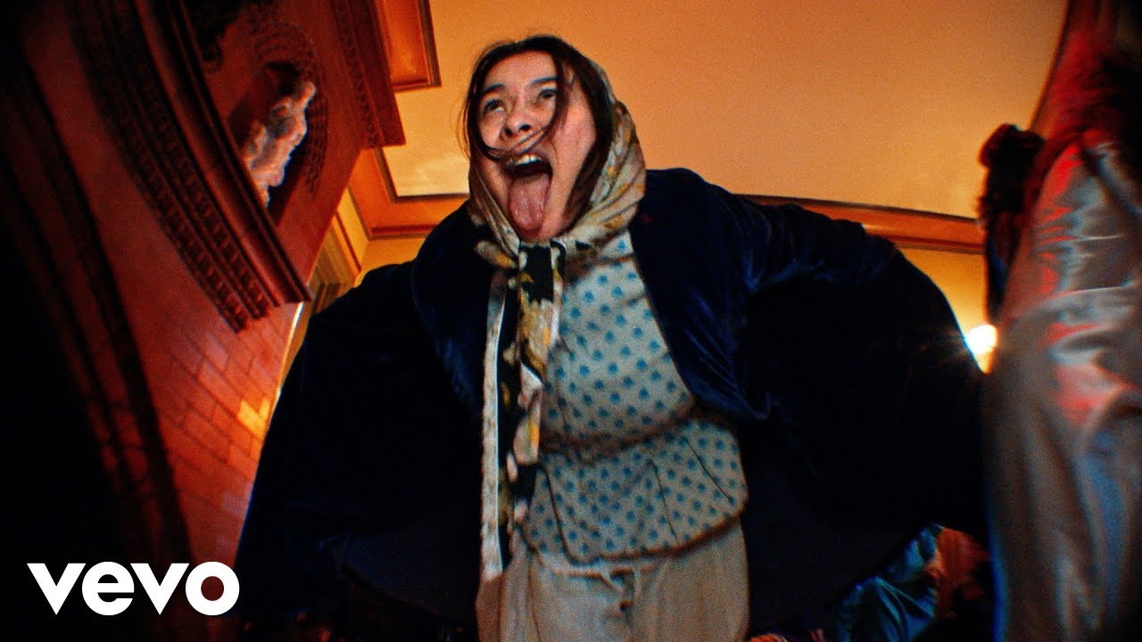 Mitski – Where’s My Phone? (Official Video) Mitski – Where’s My Phone? (Official Video)