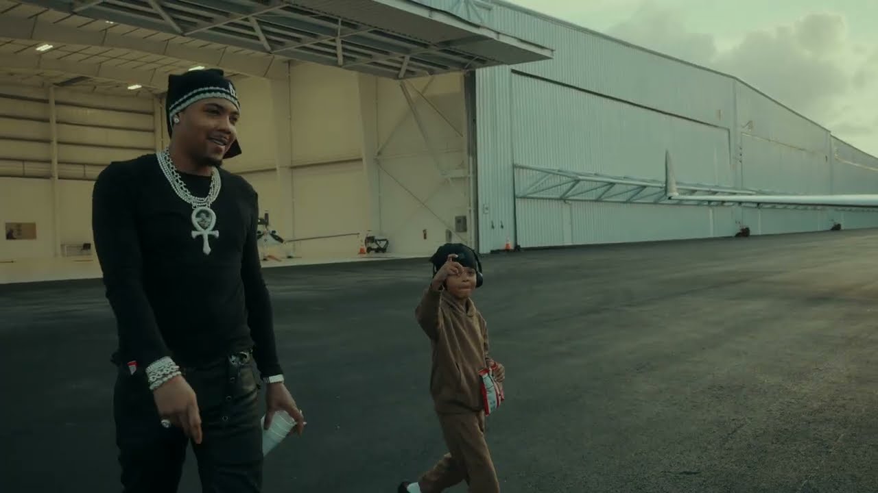 G Herbo – Win Again (Official Video) G Herbo – Win Again (Official Video)