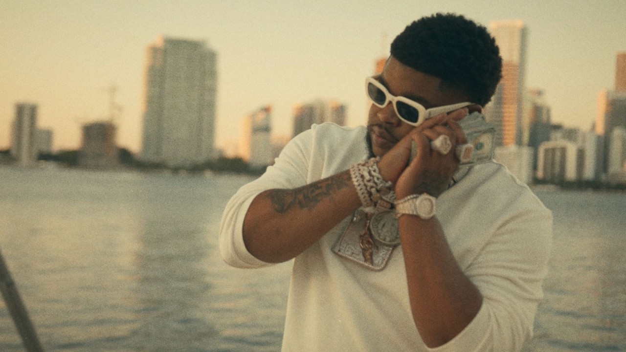 BossMan Dlow – Act Like Money (Official Music Video) BossMan Dlow – Act Like Money (Official Music Video)