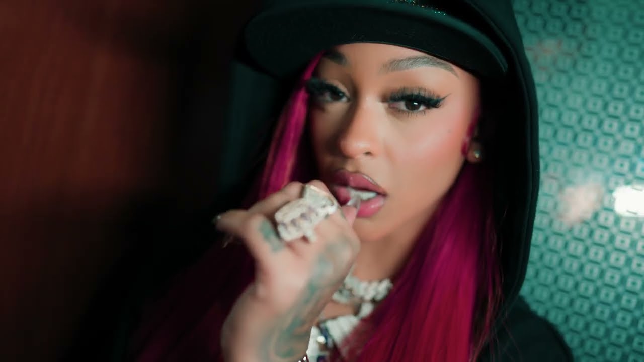 La Perversa – Tu La Tiene (Video Oficial) @mapanegromusiic La Perversa – Tu La Tiene (Video Oficial) @mapanegromusiic