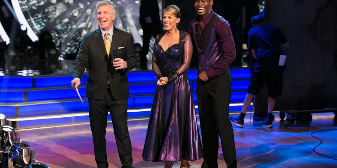 ‘DWTS’ Alum Jodie Sweetin Delivers Unexpected Warning to Danielle Fishel ‘DWTS’ Alum Jodie Sweetin Delivers Unexpected Warning to Danielle Fishel