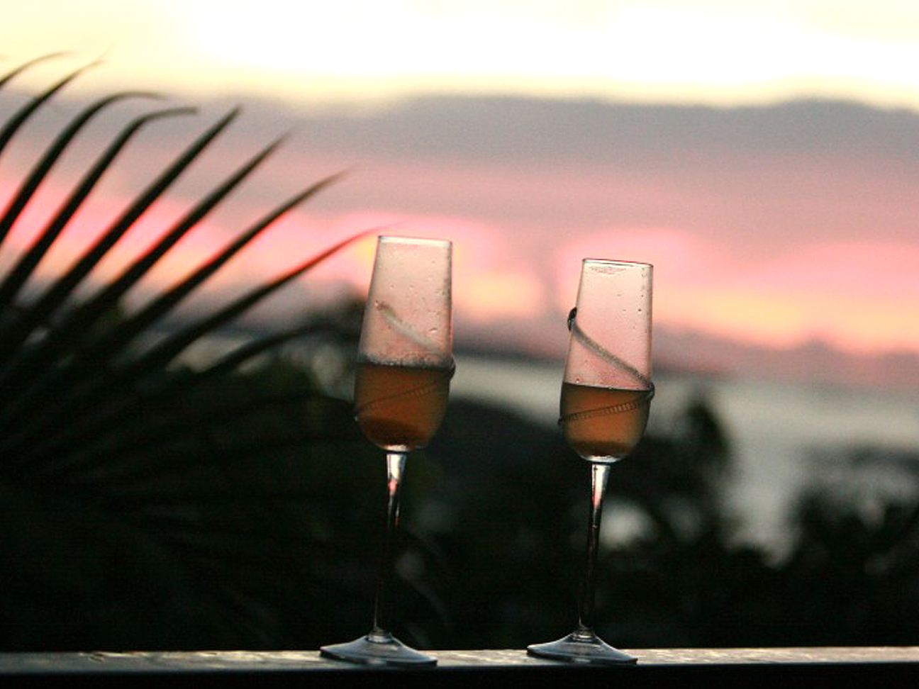 Local Romantic Getaways: Rekindle The Flame Without Breaking The Bank Local Romantic Getaways: Rekindle The Flame Without Breaking The Bank