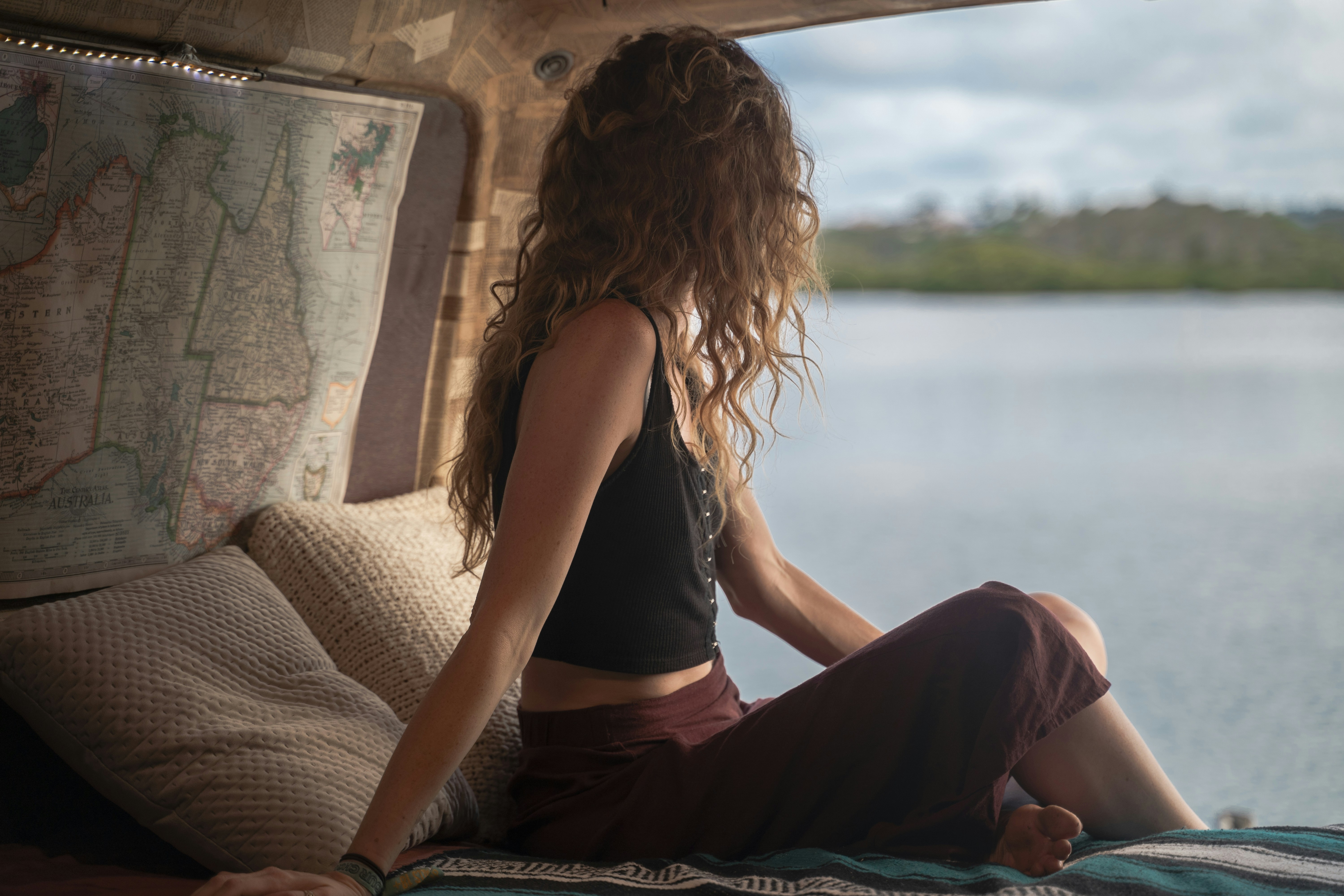 Long-Term Solo Travel Apps: Your Indispensable Toolkit For Extended Adventures Long-Term Solo Travel Apps: Your Indispensable Toolkit For Extended Adventures
