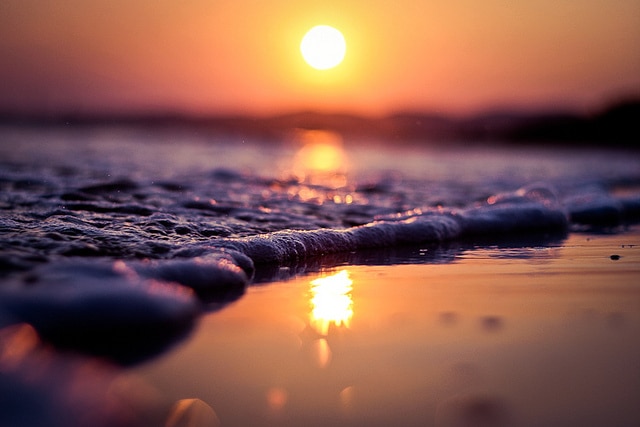 Chasing Golden Hour On A Budget: Affordable Sunset Photography Tips And Setups Chasing Golden Hour On A Budget: Affordable Sunset Photography Tips And Setups