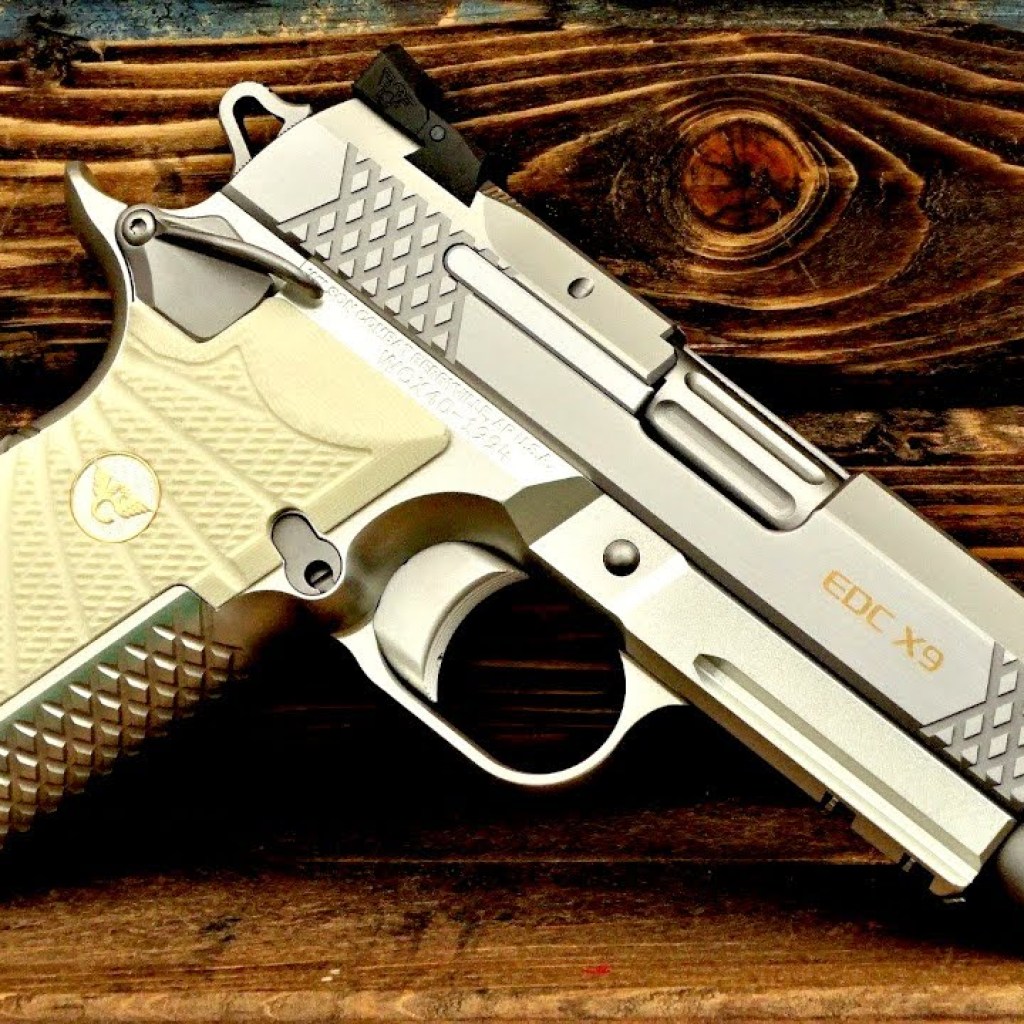 TOP 10 Best 9mm Carry Guns of 2022 TOP 10 Best 9mm Carry Guns of 2022