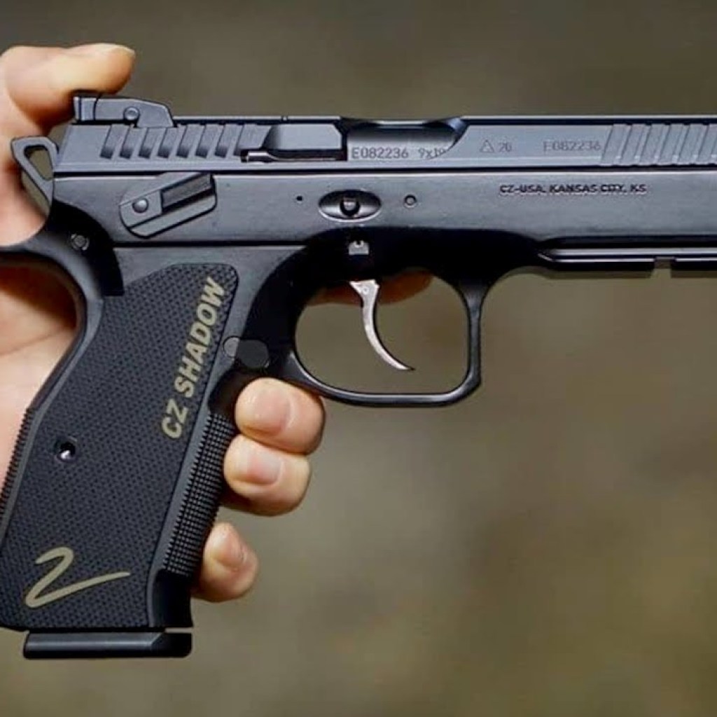 Top 10 Best FULL SIZE 9mm Handguns for Carry Top 10 Best FULL SIZE 9mm Handguns for Carry