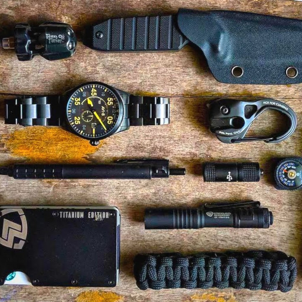 Top 5 Blackout EDC Gear 2021! Best Everyday Carry Gadgets! Top 5 Blackout EDC Gear 2021! Best Everyday Carry Gadgets!