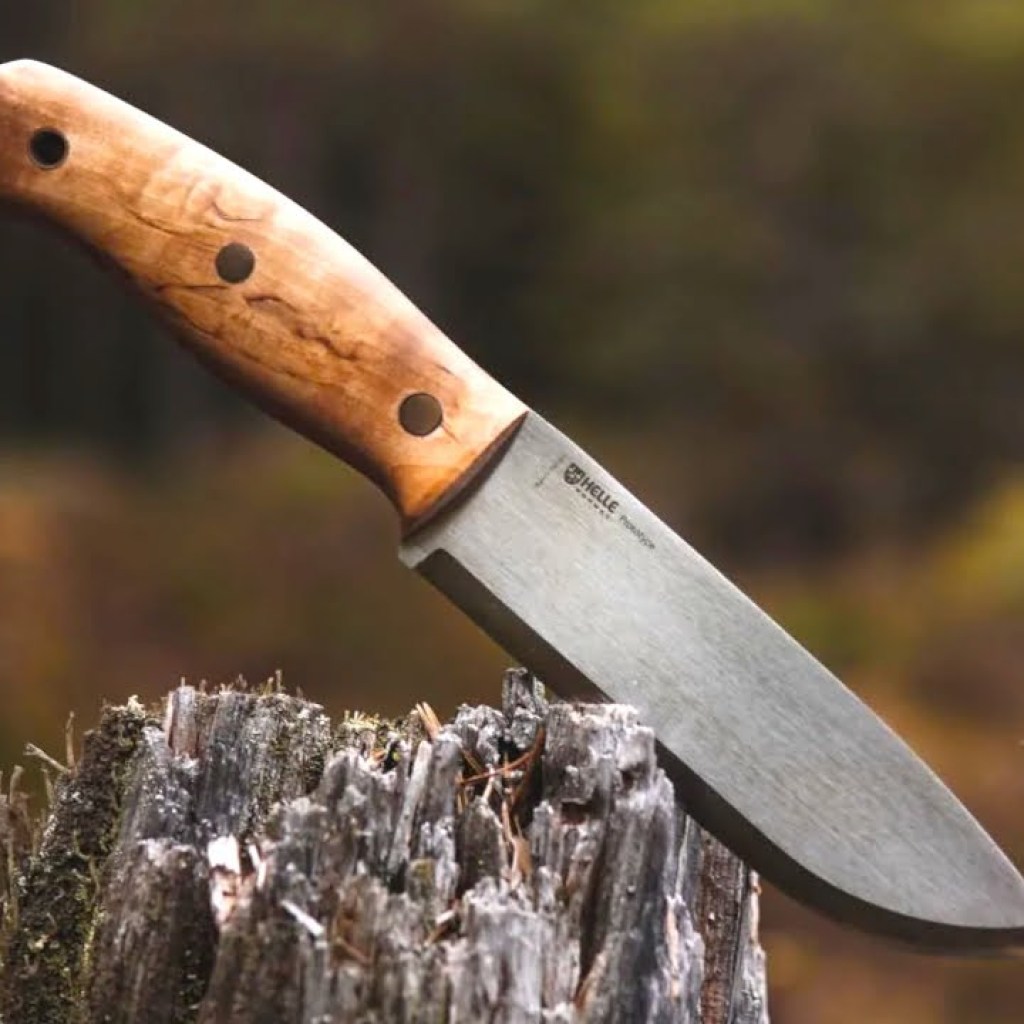 TOP 5 BEST BUSHCRAFT & SURVIVAL KNIVES ON AMAZON 2022 TOP 5 BEST BUSHCRAFT & SURVIVAL KNIVES ON AMAZON 2022