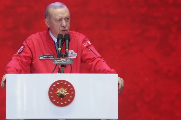 Gruppo militante curdo PKK dice che si sciolderà e porre fine al conflitto della Turchia Gruppo militante curdo PKK dice che si sciolderà e porre fine al conflitto della Turchia