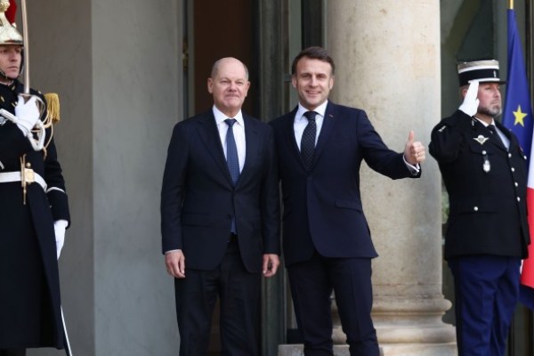 I paesi europei si scontrano per l’invio di truppe in Ucraina I paesi europei si scontrano per l’invio di truppe in Ucraina