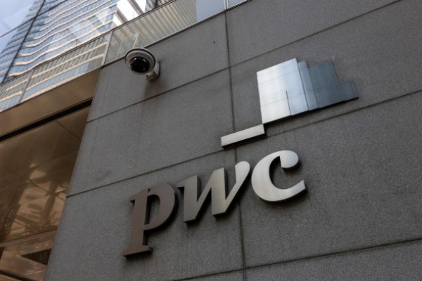 PwC per tagliare 175 revisori junior in mezzo al rallentamento PwC per tagliare 175 revisori junior in mezzo al rallentamento