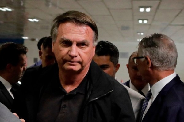 Brasile accusa l’ex presidente Jair Bolsonaro per presunta trama del colpo di stato Brasile accusa l’ex presidente Jair Bolsonaro per presunta trama del colpo di stato