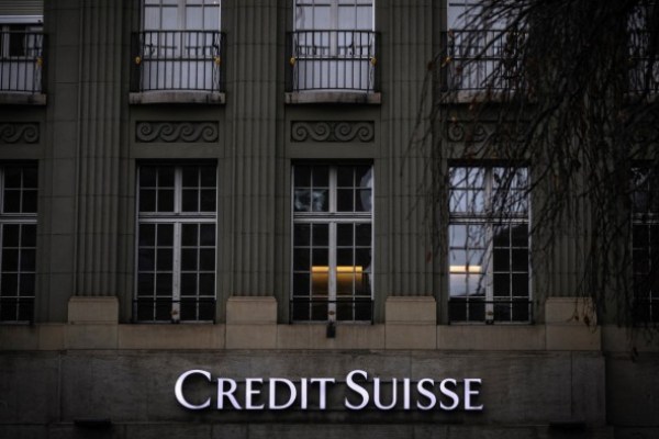 UBS offre un vantaggio sabbatico solo all’ex personale di Credit Suisse UBS offre un vantaggio sabbatico solo all’ex personale di Credit Suisse