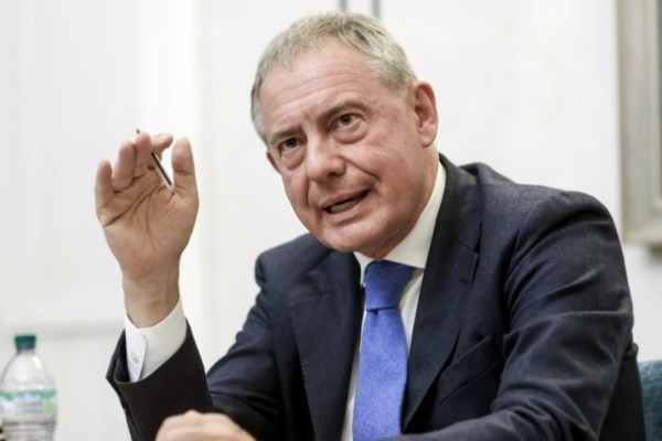 La pazzia di difesa tedesca potrebbe far rivivere i produttori italiani, afferma il ministro La pazzia di difesa tedesca potrebbe far rivivere i produttori italiani, afferma il ministro