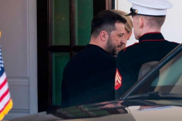 Gli europei si radunano intorno a Zelenskyy ma faranno fatica a formulare un piano per difendere l’Ucraina Gli europei si radunano intorno a Zelenskyy ma faranno fatica a formulare un piano per difendere l’Ucraina