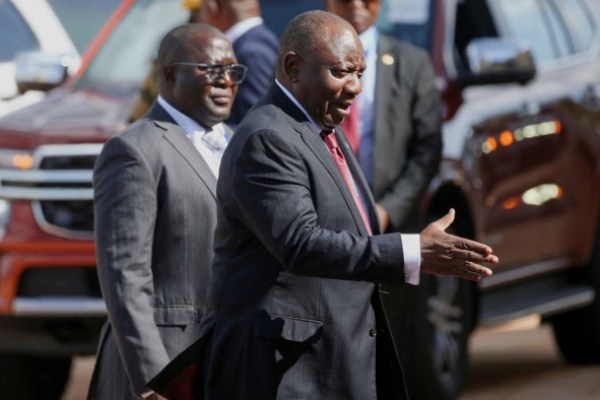 Trump promette di fermare l’assistenza americana in Sudafrica per la legge sulla terra Trump promette di fermare l’assistenza americana in Sudafrica per la legge sulla terra