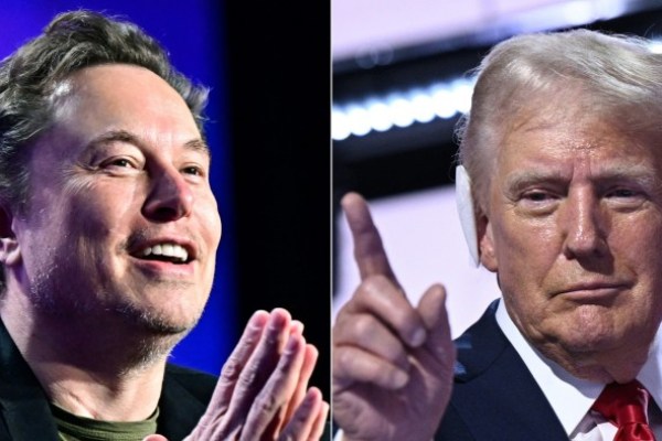 Trump giura di tagliare miliardi di dollari dalla spesa per la difesa degli Stati Uniti Trump giura di tagliare miliardi di dollari dalla spesa per la difesa degli Stati Uniti
