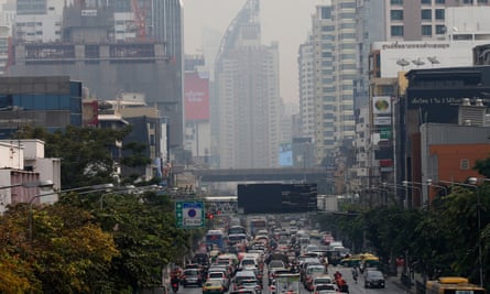 Thailand Faces Rising Stagflation Risks as Growth Slows and Prices Climb Thailand Faces Rising Stagflation Risks as Growth Slows and Prices Climb