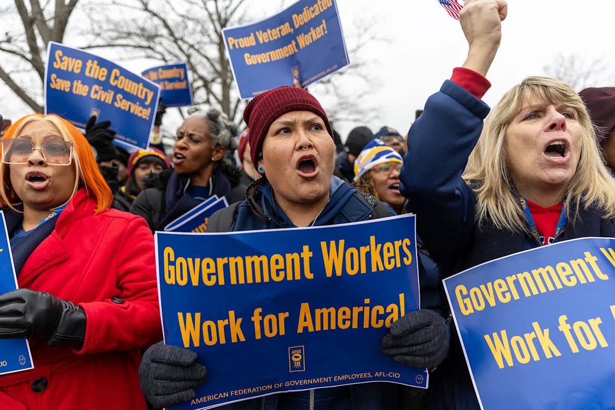 Federal Union’s Demand to End Shutdown Fails to Sway Democrats Federal Union’s Demand to End Shutdown Fails to Sway Democrats