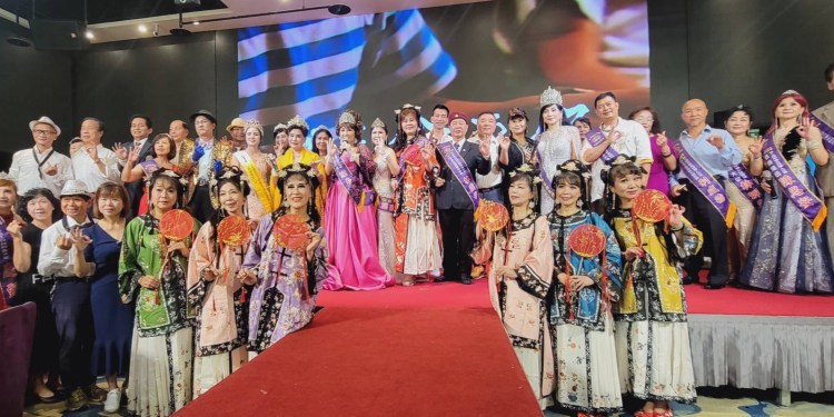 中華全球百業文創祈福拼經濟 2024華人之光十位傑出企業家享榮耀 中華全球百業文創祈福拼經濟 2024華人之光十位傑出企業家享榮耀