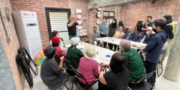 玄大社工系攜手新城楓糖社區 推動大學社會責任社區實作能力 玄大社工系攜手新城楓糖社區 推動大學社會責任社區實作能力