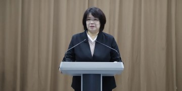 徐嬿玲學養豐富、經歷完整 榮任嘉縣人事處長 徐嬿玲學養豐富、經歷完整 榮任嘉縣人事處長