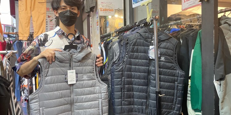 花蓮大大百貨盛夏服飾上架囉 現在買最便宜 花蓮大大百貨盛夏服飾上架囉 現在買最便宜