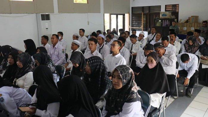 Tantangan Praktik Lapangan Mahasiswa Pendidikan Tantangan Praktik Lapangan Mahasiswa Pendidikan