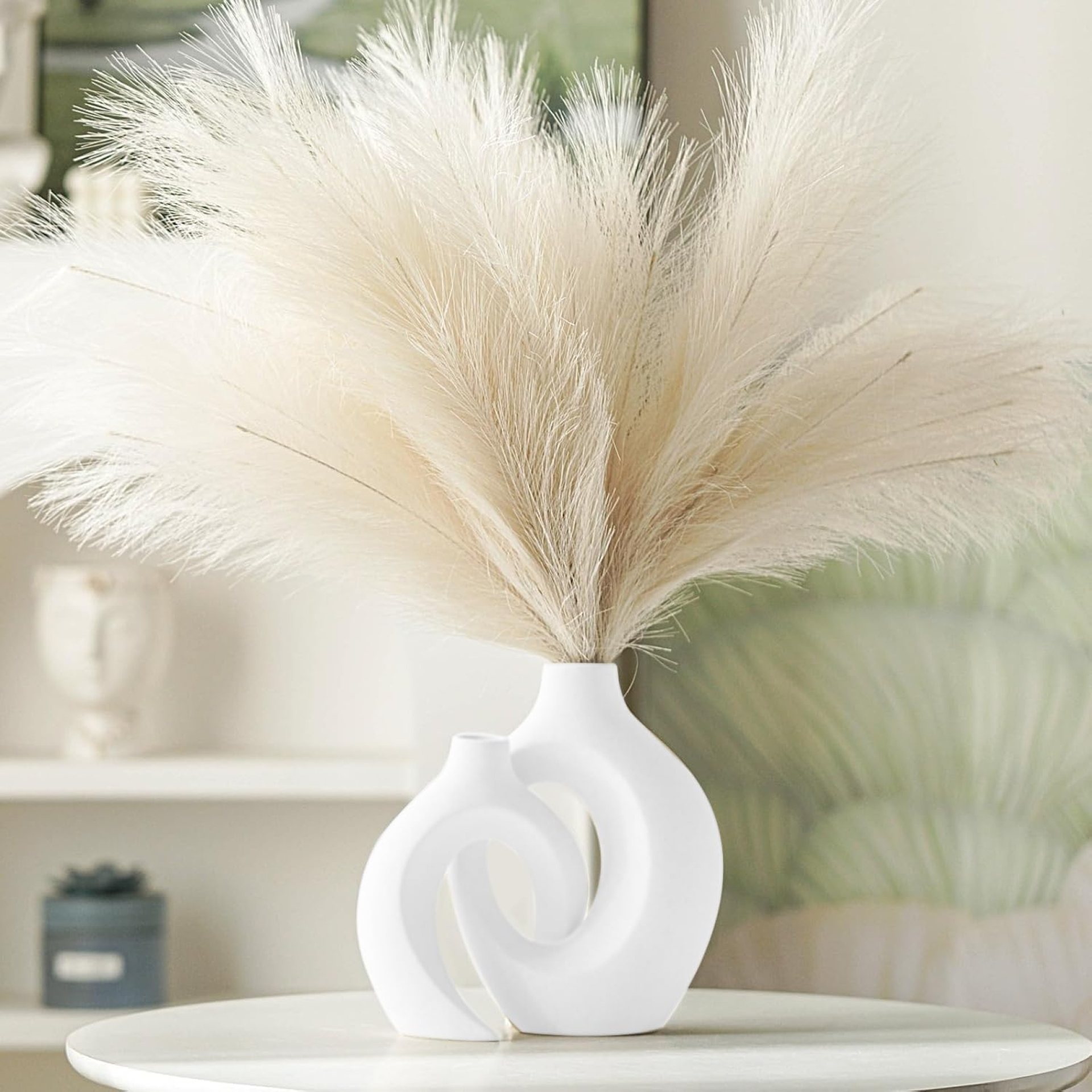 Creative Ceramic Vase,Bohemian Ceramic Vase,Handmade Modern Vase,Wedding Decoration Luxury Modern Decor with Boho Chic,Suitable for Home Decoration,Weddings (white) Creative Ceramic Vase,Bohemian Ceramic Vase,Handmade Modern Vase,Wedding Decoration Luxury Modern Decor with Boho Chic,Suitable for Home Decoration,Weddings (white)