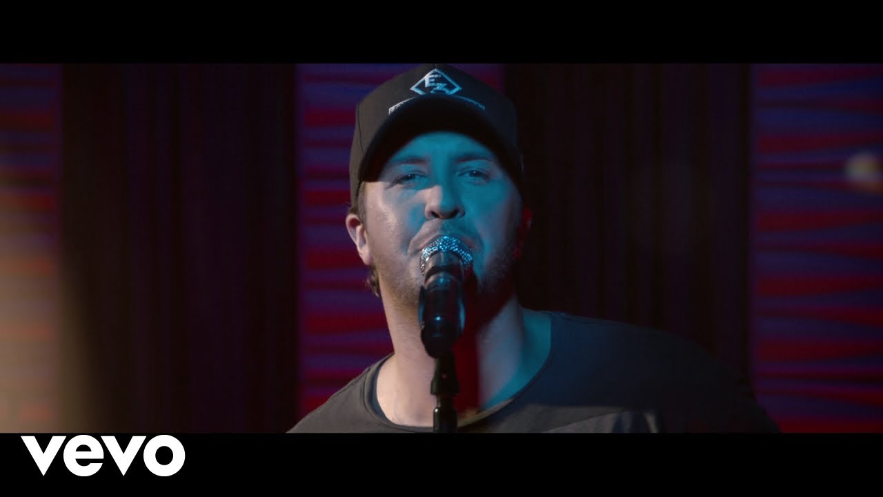 Luke Bryan – Move (Official Music Video) Luke Bryan – Move (Official Music Video)