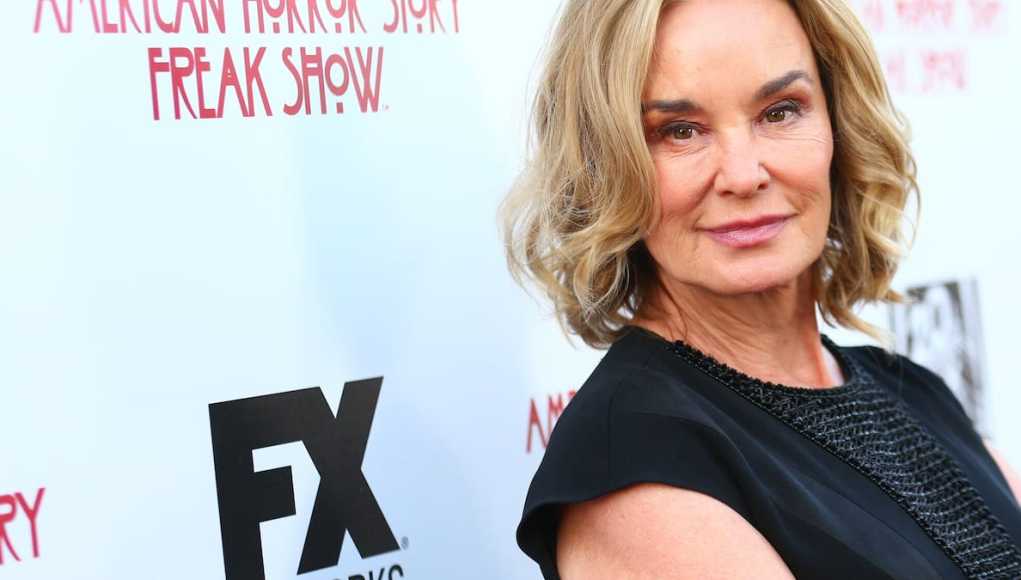American Horror Story: Jessica Lange regresa para la temporada 13 con Evan Peters American Horror Story: Jessica Lange regresa para la temporada 13 con Evan Peters