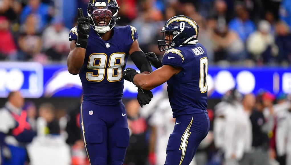 Chargers vs. Broncos: cómo mirar, tiempo de juego, programación de TV, transmisión y más Chargers vs. Broncos: cómo mirar, tiempo de juego, programación de TV, transmisión y más