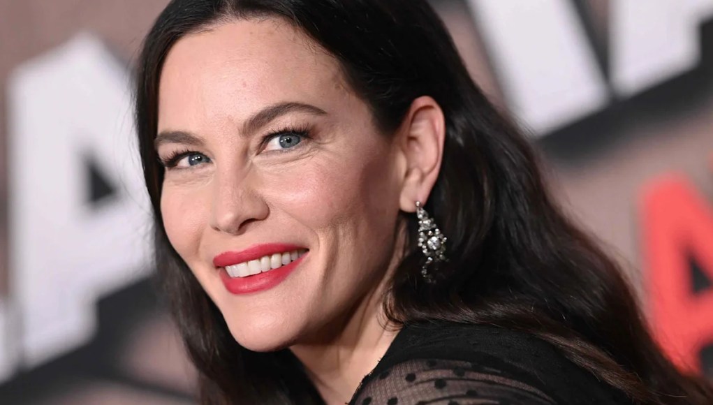 La hija de 9 años de Liv Tyler se parece a su madre en fotos raras de niños La hija de 9 años de Liv Tyler se parece a su madre en fotos raras de niños