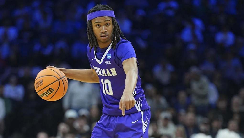 Alex Wilkins se compromete con el baloncesto de los Kentucky Wildcats Alex Wilkins se compromete con el baloncesto de los Kentucky Wildcats