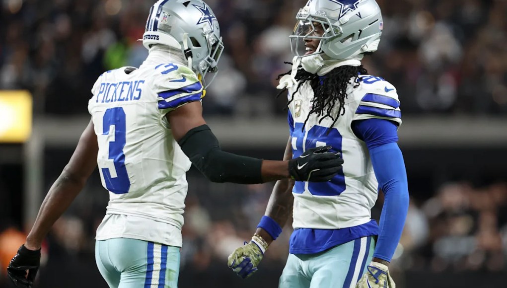 CeeDee Lamb de los Cowboys dice que él y George Pickens fueron enviados a la banca por saltarse el toque de queda en un casino de Las Vegas CeeDee Lamb de los Cowboys dice que él y George Pickens fueron enviados a la banca por saltarse el toque de queda en un casino de Las Vegas