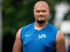 RELOJ: Lions Ol Giovanni Manu muestra su progreso y su atletismo extraño
