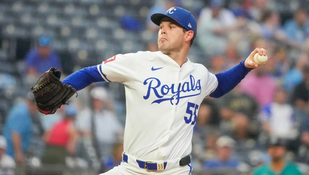 Rusty Ragans Returns, Royals Rally rescata a los relevistas en 7-5 Romp Rusty Ragans Returns, Royals Rally rescata a los relevistas en 7-5 Romp