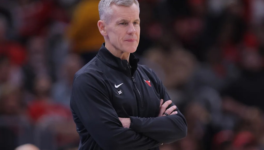 Bulls, el entrenador en jefe Billy Donovan acepta la extensión del contrato de varios años: Informe Bulls, el entrenador en jefe Billy Donovan acepta la extensión del contrato de varios años: Informe