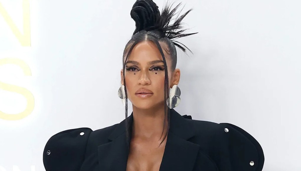 Cassie Pens Carta emocional antes de la sentencia de Sean Combs Cassie Pens Carta emocional antes de la sentencia de Sean Combs