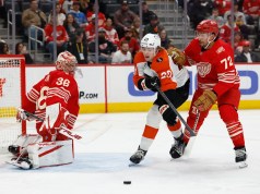 Actualizaciones en vivo: Red Wings vs. Flyers, Gibson comienza en la portería