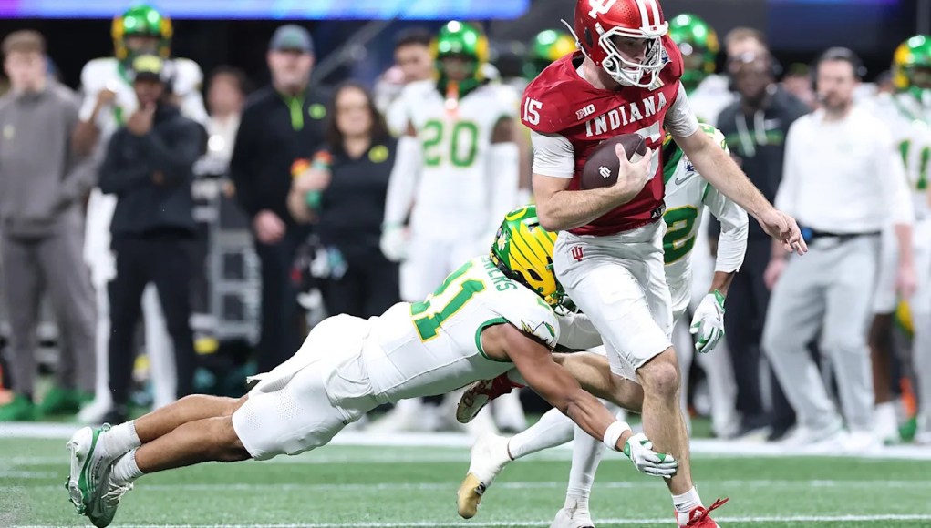 Big Ten coloca a 3 equipos entre los 5 primeros del top 25 final de AP de la temporada Big Ten coloca a 3 equipos entre los 5 primeros del top 25 final de AP de la temporada