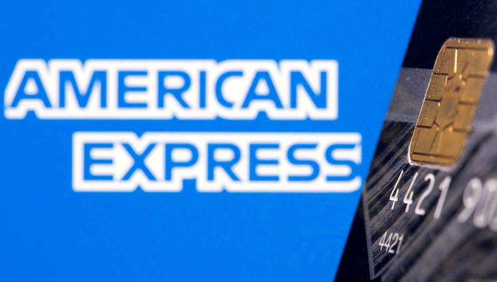 Amex acaba de renovar la tarjeta de platino: aquí está cuánto puede obtener con esta tarjeta de viaje de lujo Amex acaba de renovar la tarjeta de platino: aquí está cuánto puede obtener con esta tarjeta de viaje de lujo