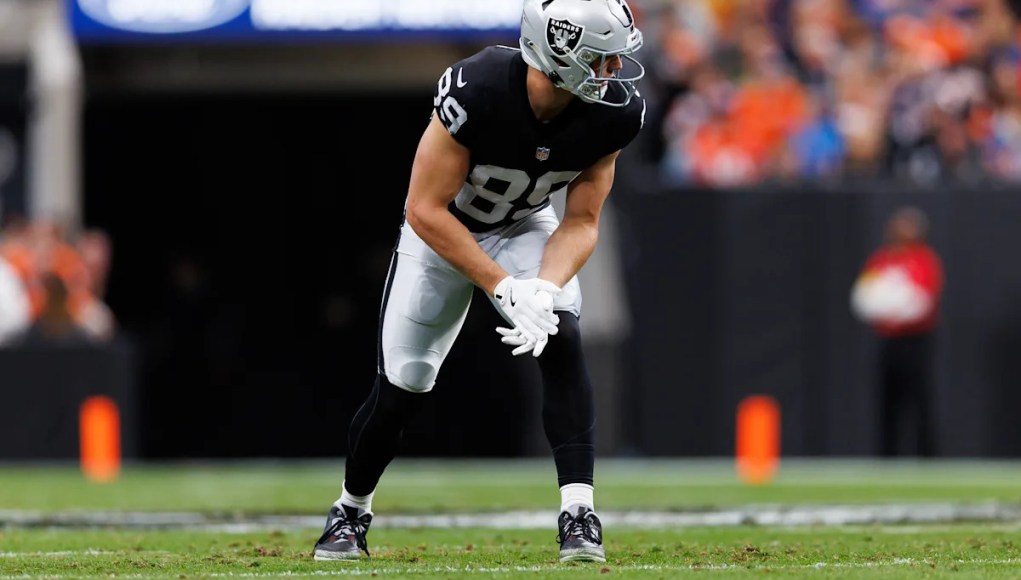 Noticias de la NFL, actualizaciones sobre lesiones: los Raiders supuestamente colocaron a TE Brock Bowers en IR antes de la Semana 17 Noticias de la NFL, actualizaciones sobre lesiones: los Raiders supuestamente colocaron a TE Brock Bowers en IR antes de la Semana 17