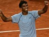 El No. 7 Taylor Fritz fue sorprendido en la primera ronda por su compatriota estadounidense Nishesh Basavareddy en su debut en el Abierto de Francia.
