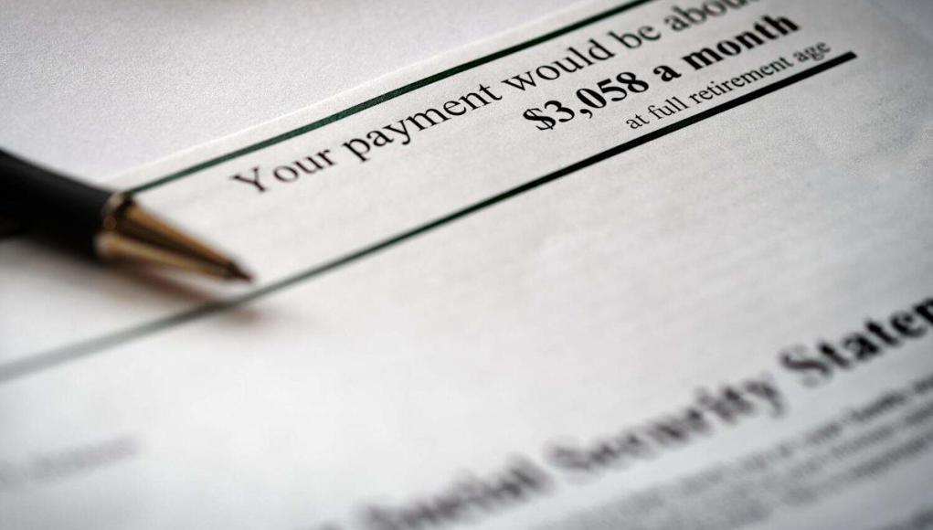 El Seguro Social emite una importante advertencia a los jubilados El Seguro Social emite una importante advertencia a los jubilados