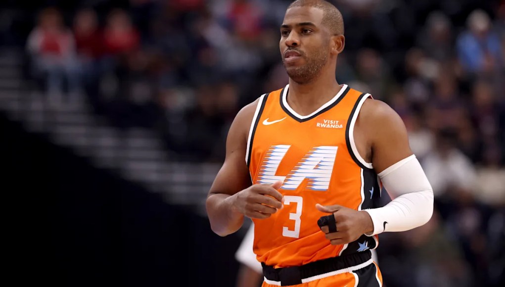 Los Clippers se separan del veterano Chris Paul después de enviarlo a casa después de un viaje a principios de la última temporada. Los Clippers se separan del veterano Chris Paul después de enviarlo a casa después de un viaje a principios de la última temporada.