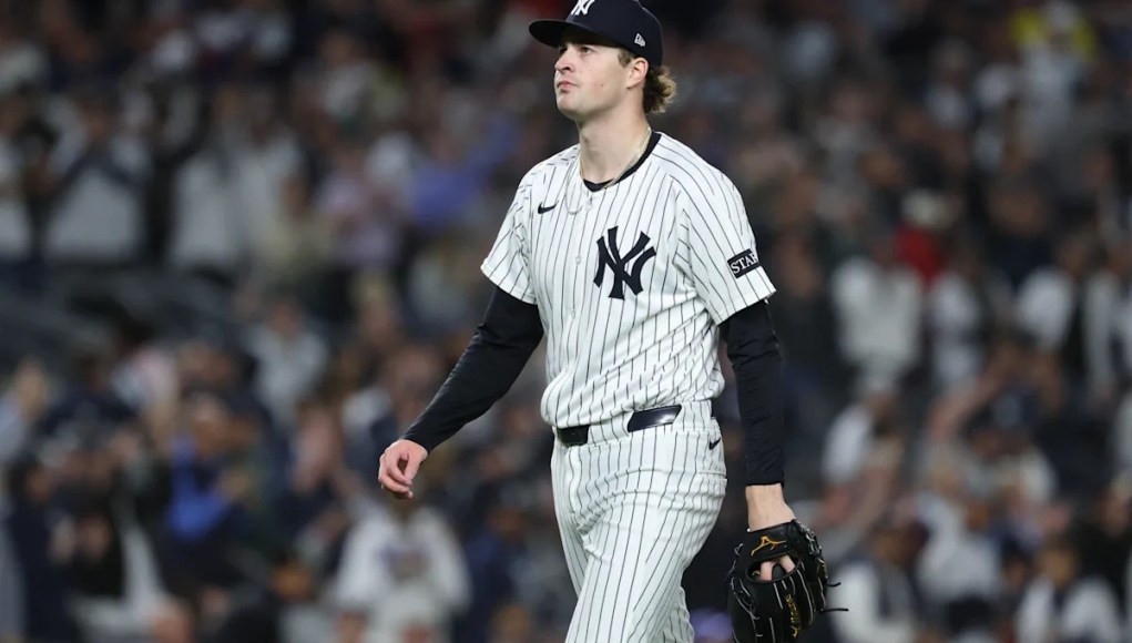 Playoffs de MLB 2025: El héroe de los Yankees, Cam Schlittler, dice que los fanáticos de los Medias Rojas acosaron a su familia antes del Juego Dominante 3 Playoffs de MLB 2025: El héroe de los Yankees, Cam Schlittler, dice que los fanáticos de los Medias Rojas acosaron a su familia antes del Juego Dominante 3